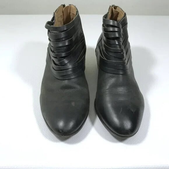 Clarks Leather Ankle Boots Black Size 5 - Picture 3 of 10